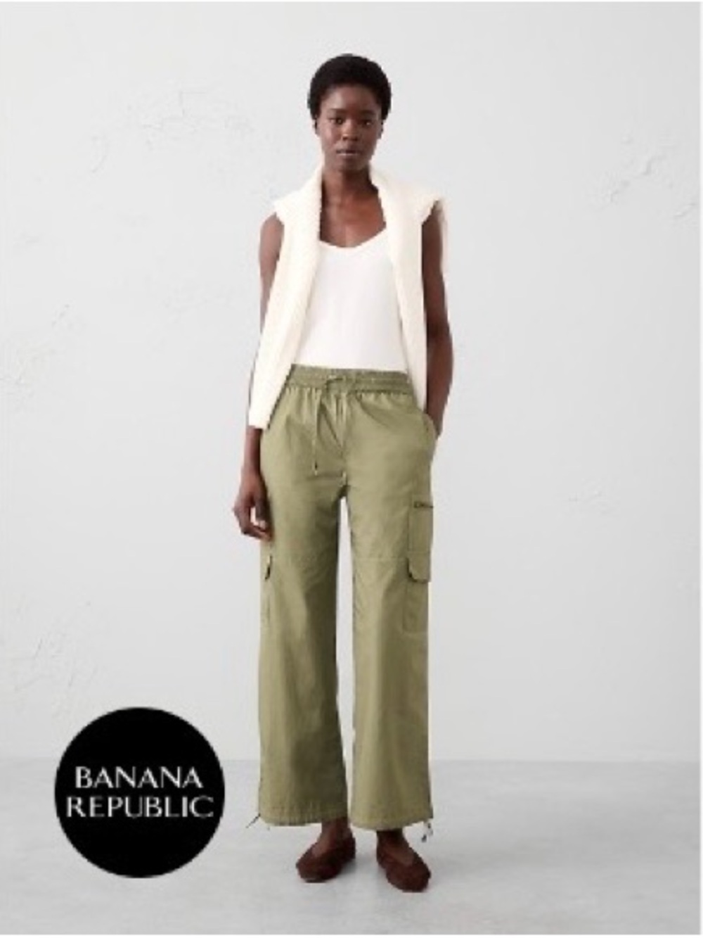 Banana Republic Factory Desert Thyme Wide-Leg Cargo Pants Size Small